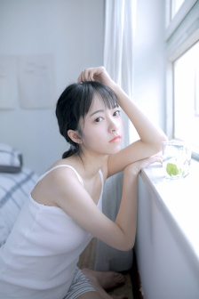睡着了被偷偷滑进去了